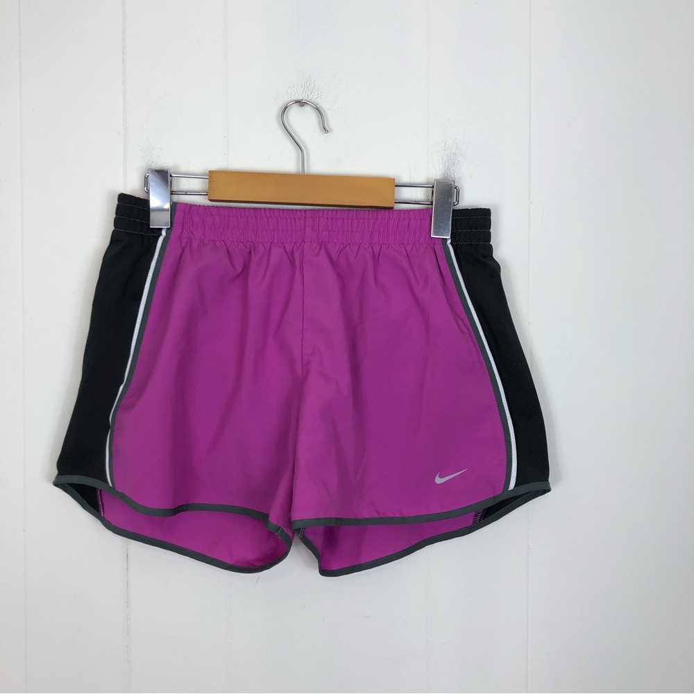 Nike 3.5” Dry Tempo Running Short Sz M
